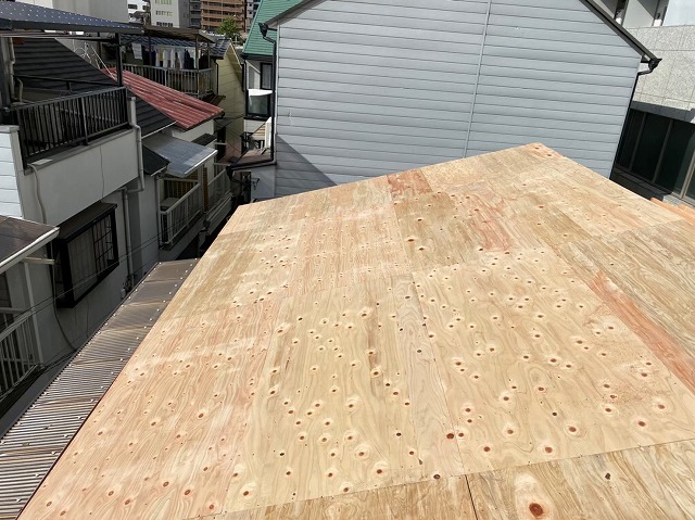 野地板設置構造用合合板使用